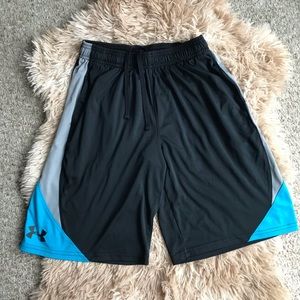 Youth XL basketball athletic shorts boy